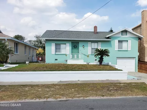 523 Hillside Ave, Daytona Beach, FL 32118