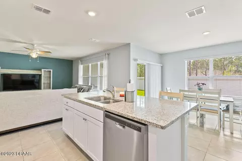 228 Sunset Point Dr, Ormond Beach, FL 32174 photo 9