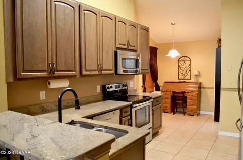 2718 Maywood St, Eustis, FL 32726 photo 8