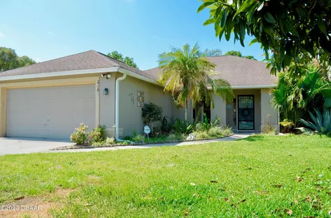 2718 Maywood St, Eustis, FL 32726 photo 2