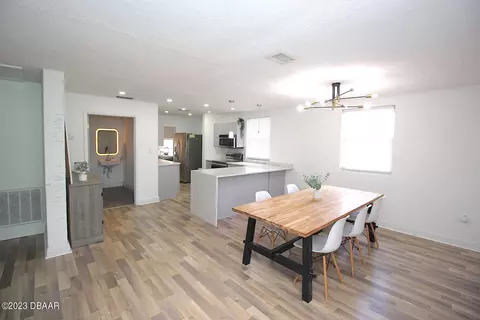 955 W Granada Blvd, Ormond Beach, FL 32174 photo 4
