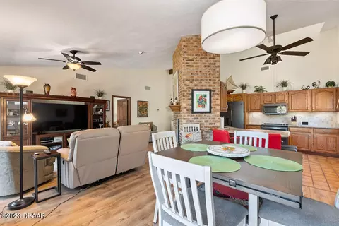 204 Sagebrush Trl, Ormond Beach, FL 32174 photo 9