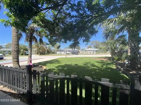 42 River Dr, Ormond Beach, FL 32176 photo 4