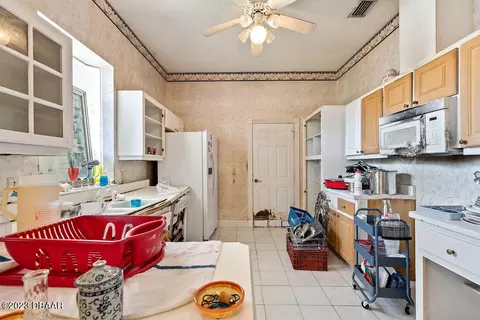 45 Central Ave, Ormond Beach, FL 32174 photo 12