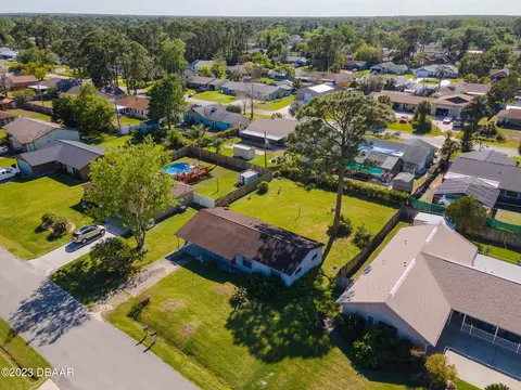 2918 Pine Tree Dr, Edgewater, FL 32141 photo 25