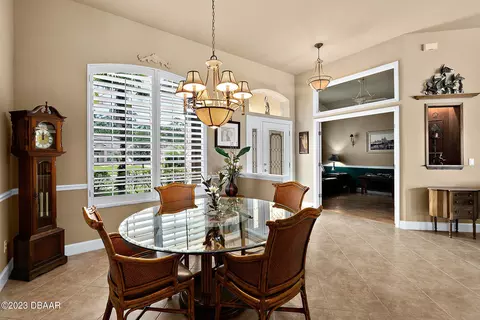 1239 Hampstead Ln, Ormond Beach, FL 32174 photo 4