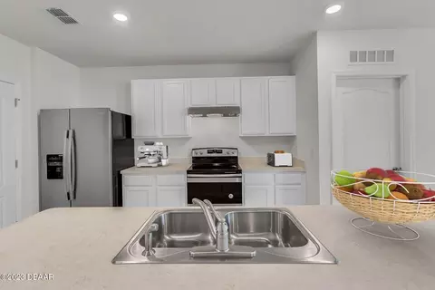 1708 Myrtlebrooke Dr, Edgewater, FL 32141 photo 4