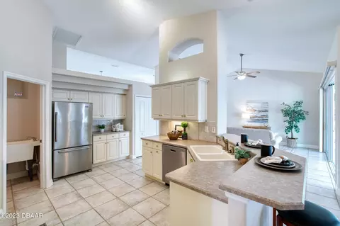 38 Lakebluff Dr, Ormond Beach, FL 32174 photo 17