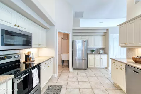 38 Lakebluff Dr, Ormond Beach, FL 32174 photo 19