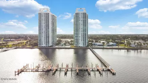 241 Riverside Dr #2107, Holly Hill, FL 32117
