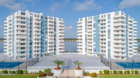 925 N Halifax Ave #1004, Daytona Beach, FL 32118