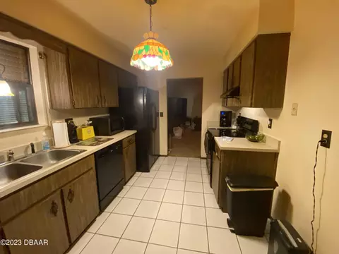 95 Mayfield Cir, Ormond Beach, FL 32174 photo 3