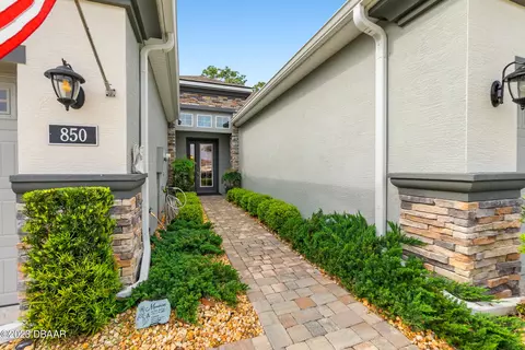 850 Aldenham Ln, Ormond Beach, FL 32174 photo 2