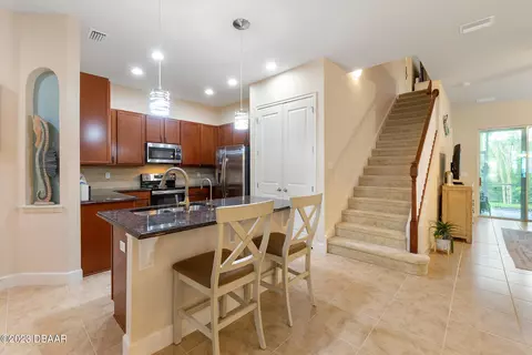 850 Aldenham Ln, Ormond Beach, FL 32174 photo 5