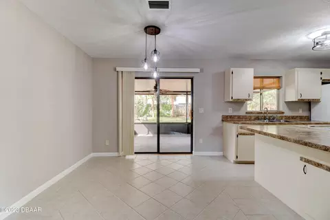 3212 Pine Tree Dr, Edgewater, FL 32141 photo 12