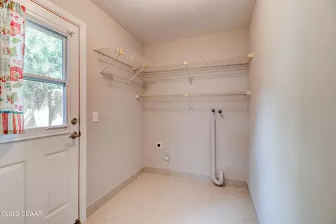 3212 Pine Tree Dr, Edgewater, FL 32141 photo 10