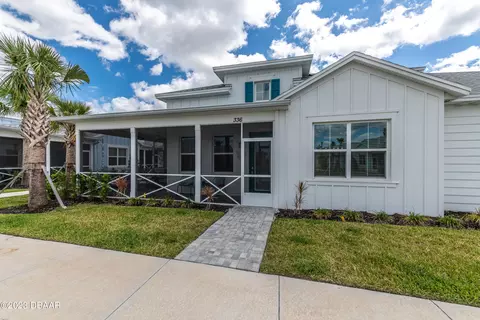336 Parrot Ln, Daytona Beach, FL 32124