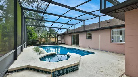 7 Sycamore Cir, Ormond Beach, FL 32174 photo 3