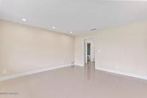 285 Melrose Ave, Ormond Beach, FL 32174 photo 3