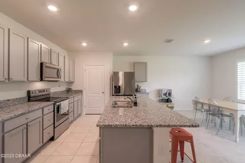 290 Sunset Point Dr, Ormond Beach, FL 32174 photo 4