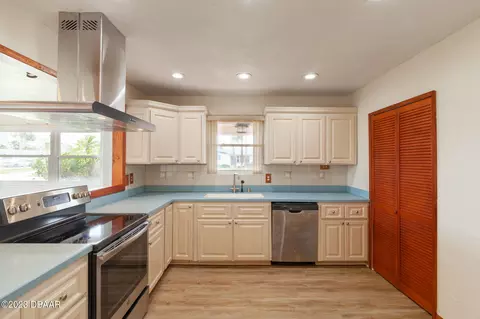 137 Marvin Rd, Ormond Beach, FL 32176 photo 9
