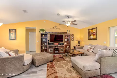 2229 Tamarind Dr, Edgewater, FL 32141 photo 15