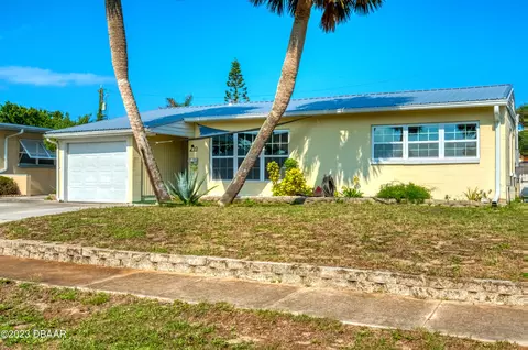 19 Maria St, Ormond Beach, FL 32176 photo 3