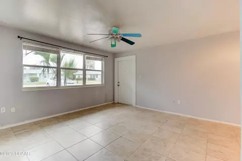 15 Palm Dr, Ormond Beach, FL 32176 photo 3