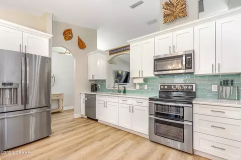 3330 Yule Tree Dr, Edgewater, FL 32141 photo 12