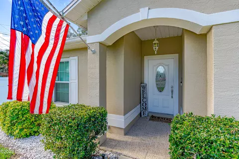 3330 Yule Tree Dr, Edgewater, FL 32141 photo 8