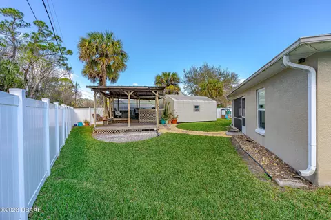 3330 Yule Tree Dr, Edgewater, FL 32141 photo 6