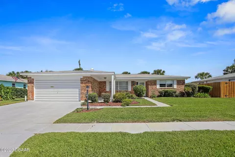 15 Sunny Beach Dr, Ormond Beach, FL 32176 photo 9