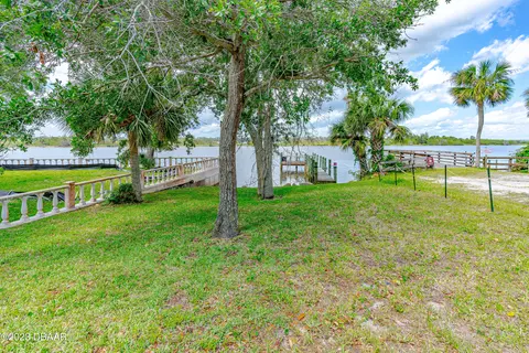 44 Briggs Dr, Ormond Beach, FL 32176 photo 8