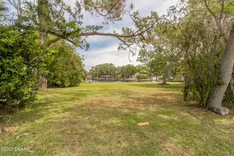 1059 Peninsula Dr, Ormond Beach, FL 32174