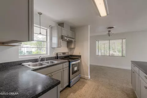 1055 Peninsula Dr, Ormond Beach, FL 32174 photo 17