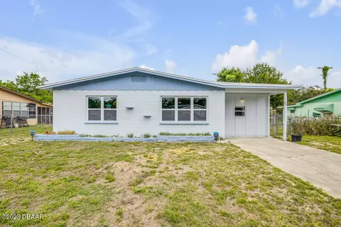 936 Gardenia Dr, Daytona Beach, FL 32117