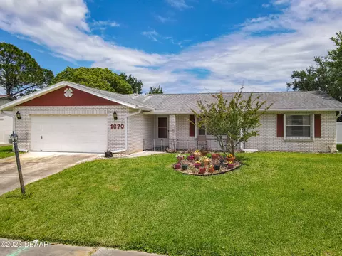 1670 E Shangri-la Dr, Daytona Beach, FL 32119