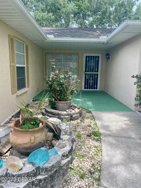 2621 Orange Tree Dr, Edgewater, FL 32141 photo 2