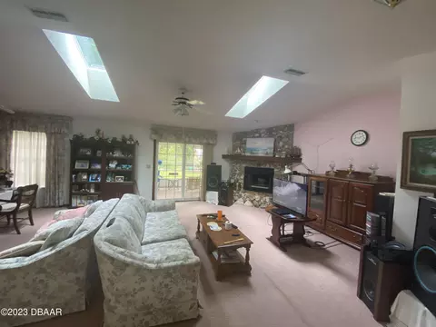 2621 Orange Tree Dr, Edgewater, FL 32141 photo 3