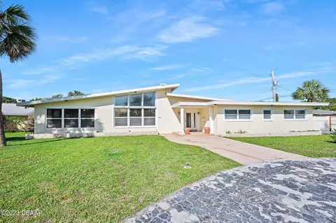 294 N Halifax Dr, Ormond Beach, FL 32176 photo 1