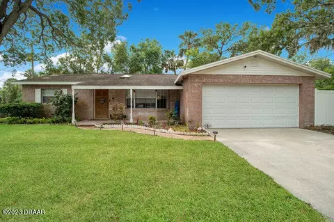 315 Slayton Ave, South Daytona, FL 32119