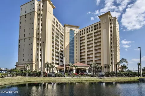 2801 S Ridgewood Ave #517, South Daytona, FL 32119