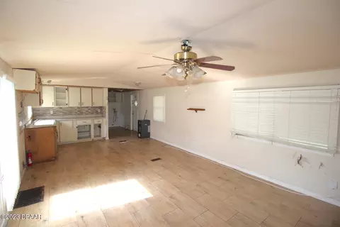 547 Collins St, Ormond Beach, FL 32174 photo 9