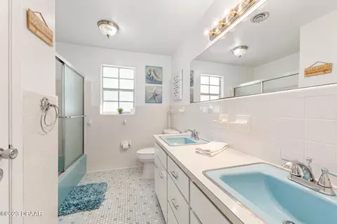 585 John Anderson Dr, Ormond Beach, FL 32176 photo 28