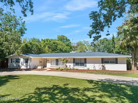 585 John Anderson Dr, Ormond Beach, FL 32176