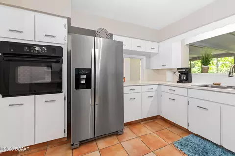 585 John Anderson Dr, Ormond Beach, FL 32176 photo 11