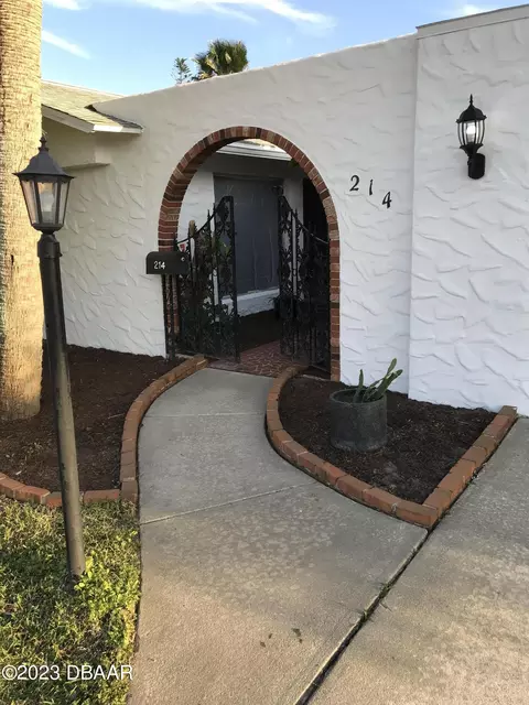 214 Standish Dr, Ormond Beach, FL 32176 photo 5