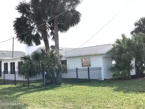 214 Standish Dr, Ormond Beach, FL 32176 photo 2