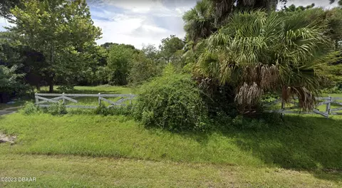 1167 Old Tomoka Rd, Ormond Beach, FL 32174