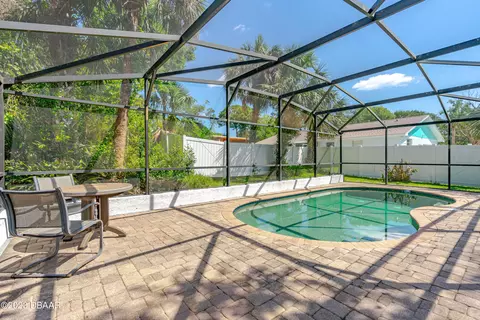 75 Seminole Ave, Ormond Beach, FL 32176 photo 8
